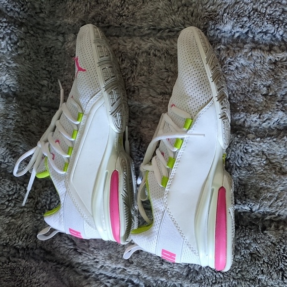 Women’s Puma Axelion Bright Cross Trainers sz 7.5 - Picture 4 of 7